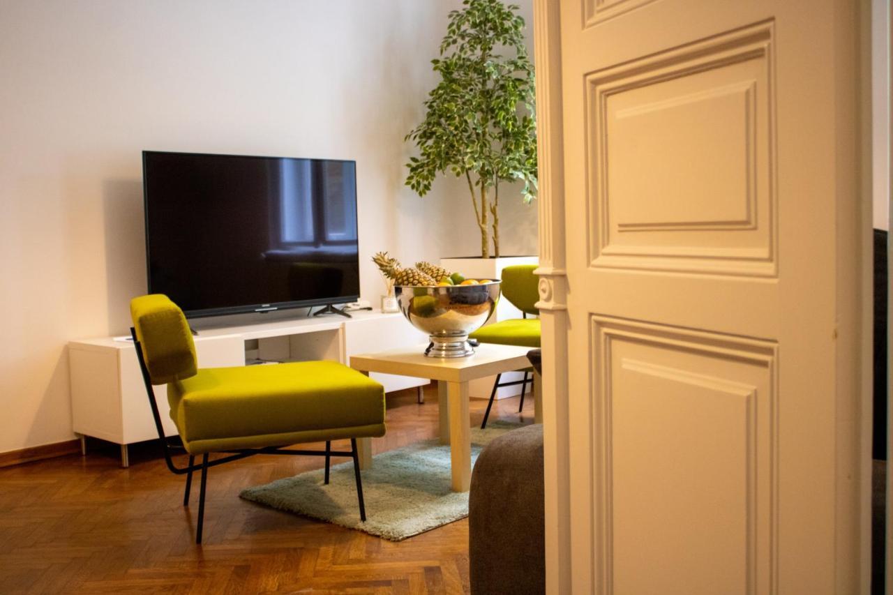 Main Street Apartment Mila , 3 Rd Floor Zagreb Eksteriør billede